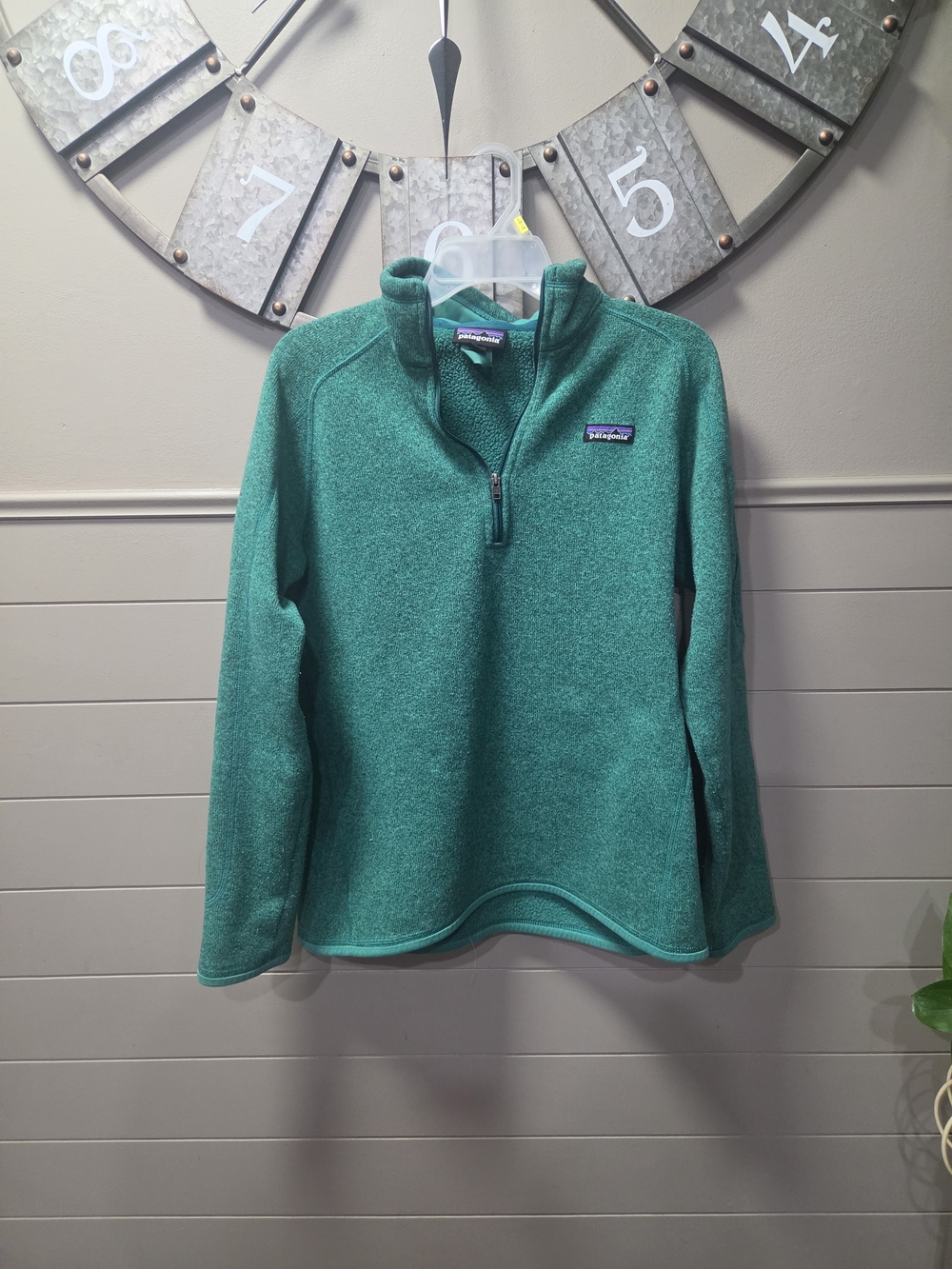 Patagonia Kelly Green Quarter-Zip Fleece Pullover